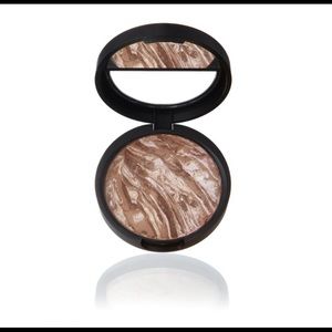 Laura Geller: Bronze N Brighten (medium)