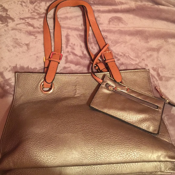 PRICE DROP!! Gold/copper purse