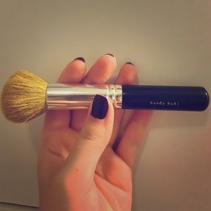 Bare escentuals handy buki brush