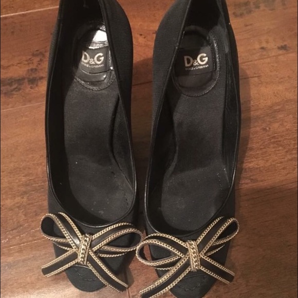 D & G