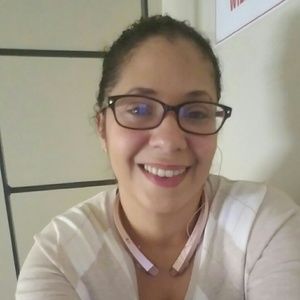 Meet your Posher, Vicky