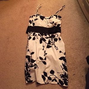 Black and white dress
