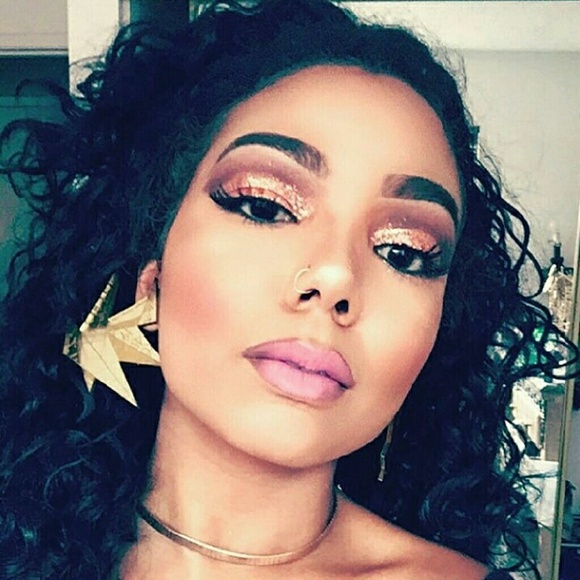 Meet your Posher, Jasmine - Picture 3 of 3