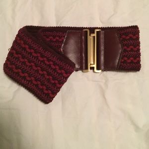 {oscar de la renta} Burgundy belt -- gold buckle