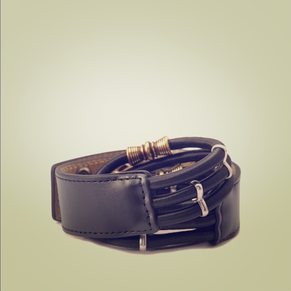 NWOT Faux Embellished Leather Stretch Belt