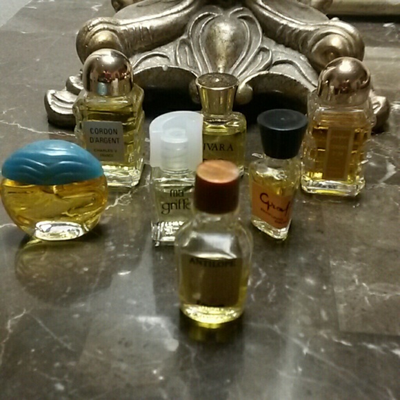 SOLD!!!   7 MINITURE FRENCH PARFUM