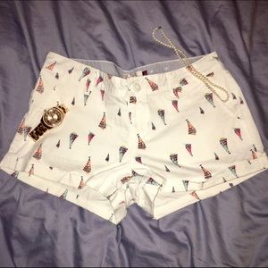 Sail boat shorts