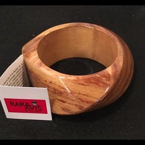 RARA AVIS by Iris Apfel  Bracelet