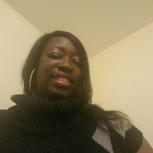 Meet your Posher, Afua