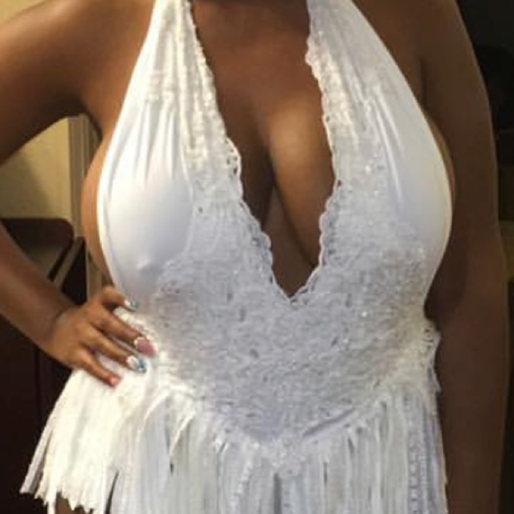 Custom one piece - Picture 3 of 4