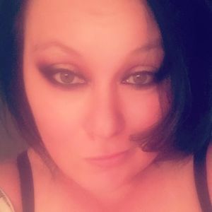 Meet your Posher, Alana