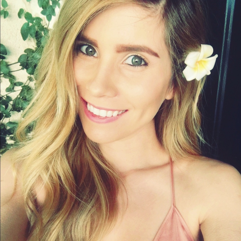 Meet your Posher, Ariel