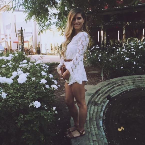 Meet your Posher, Ariel - Picture 2 of 8