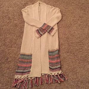 Roxy Beautiful sweater never been worn