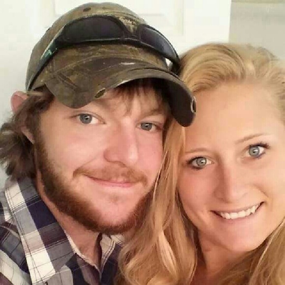 Meet your Posher, Amanda - Picture 1 of 1