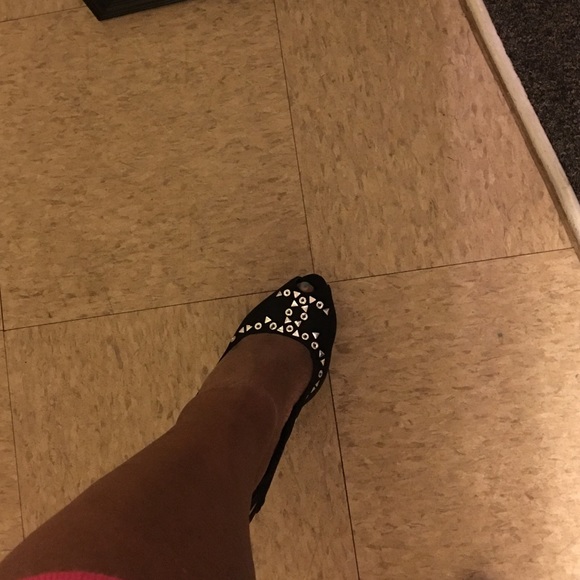 Black peep toe sling back platform heel