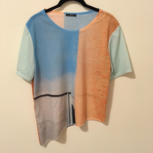 Zara Tops - Zara Graphic Brick & Sky Photo T-Shirt Top