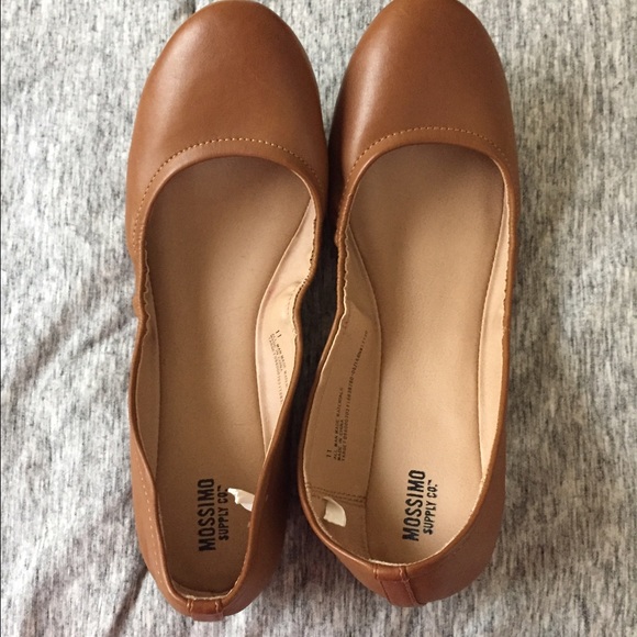 Nude flats
