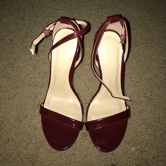 Red Stecy Look Alikes (BRAND NEW)