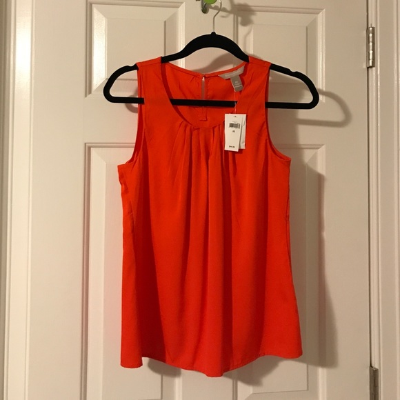 NWT- 🍌 REPUBLIC FACTORY- orange sleeveless tank