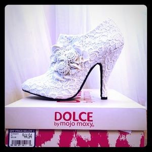 Lace and the Lady....