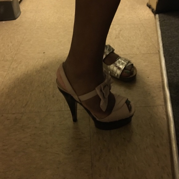 Peep toe sling back platform
