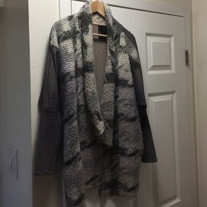 ANTHROPOLOGIE:Dolan T-Shirt open sweater cardigan