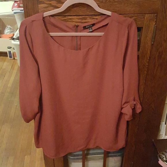 Flowy top