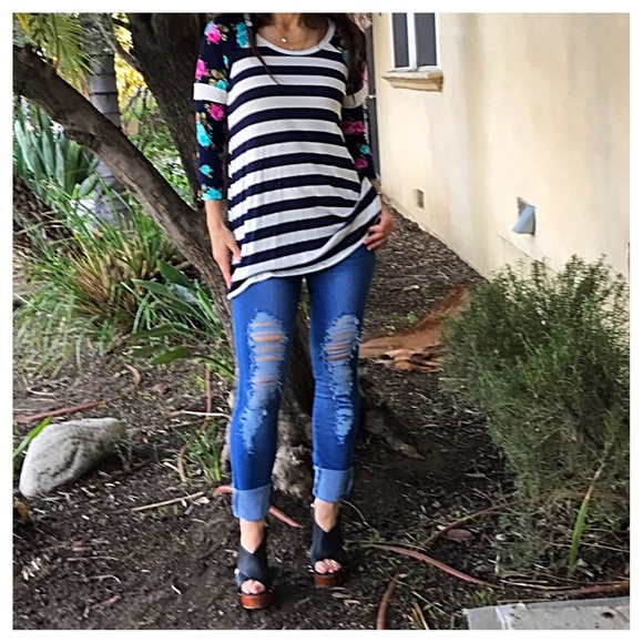 🆕 striped color block floral tunic - Picture 2 of 4