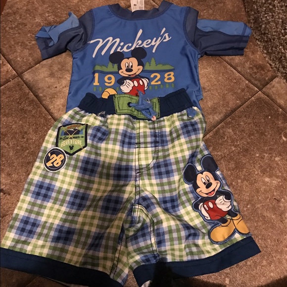 Disney store MICKEY MOUSE swim set