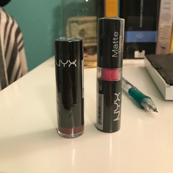 2 NYX lipsticks NWT