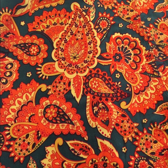 TC LuLaRoe Floral Paisley Leggings