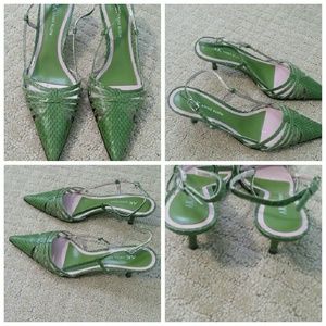Anne Klein Green Alligator Design Shoes