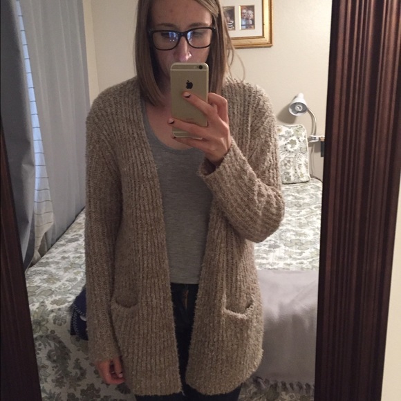 Chunky knit cardigan