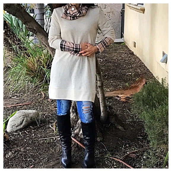 Chic French terry plaid trim tunic LAST ONE - Picture 2 of 4