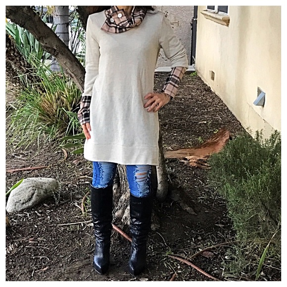 Chic French terry plaid trim tunic LAST ONE - Picture 4 of 4