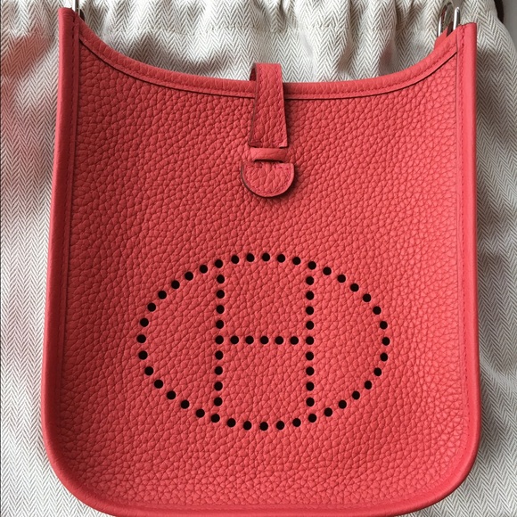 NIB16 Hermes Evelyne III TPM Mini Clemence Red Bag - Picture 2 of 4