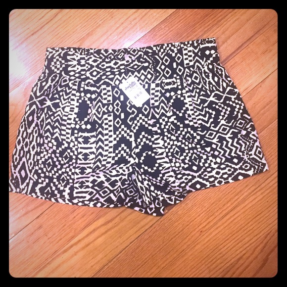 Black and white printed shorts