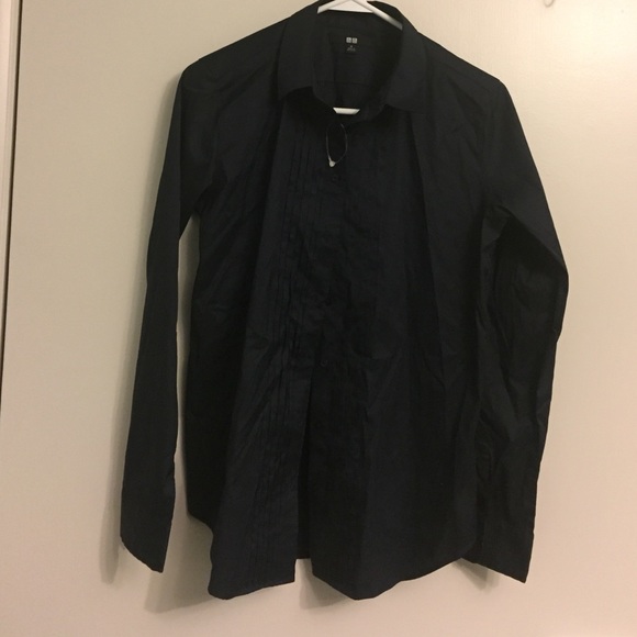 Uniqlo button down - Picture 1 of 4