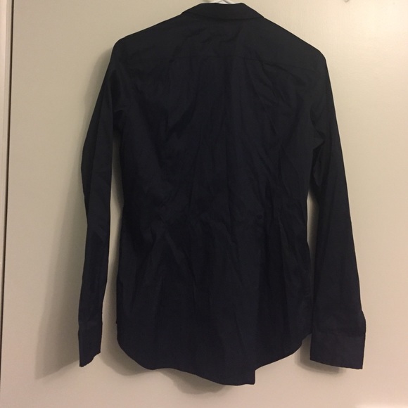 Uniqlo button down - Picture 3 of 4