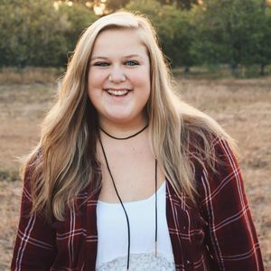 Meet your Posher, Maegan