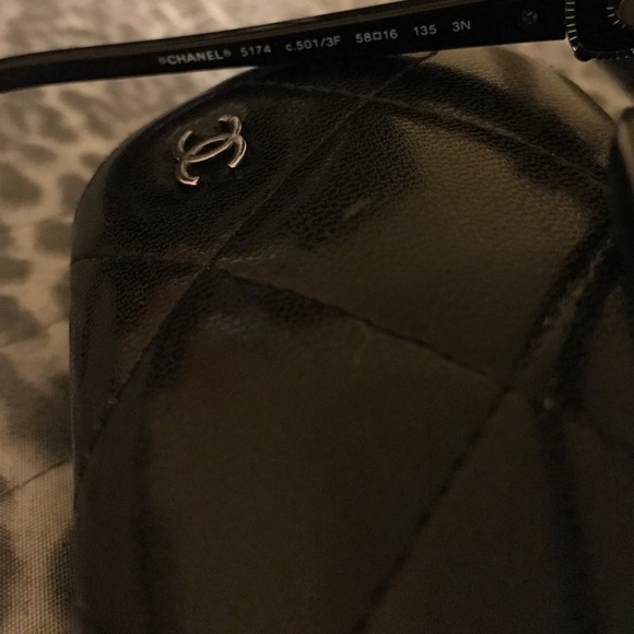 Chanel sunglasses.. (broken) - Picture 7 of 7