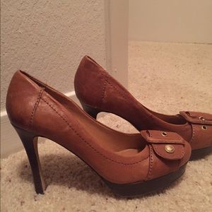 Vince Camuto Pumps