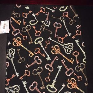 BNWT LuLaRoe Cassie skirt XL skeleton keys unicorn