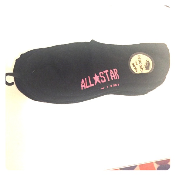 No-show Converse socks