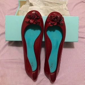 Adorable Red Ballet Flats with Flowers