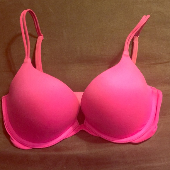 Victoria's Secret Very Sexy Push-up bra