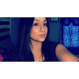 Meet your Posher, Rocio