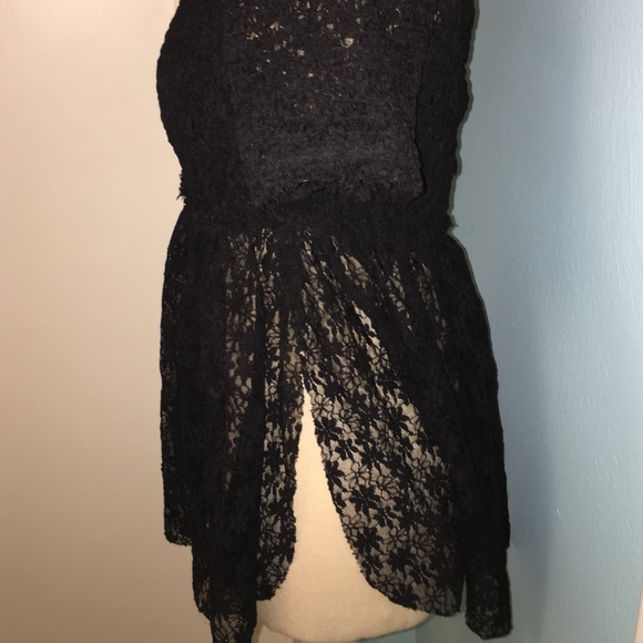Off the shoulder black size large lace shirt - Picture 3 of 4