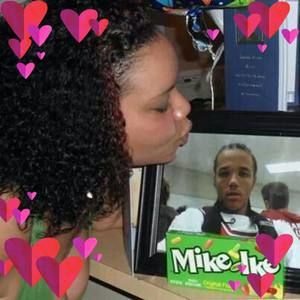 Meet your Posher, Amber